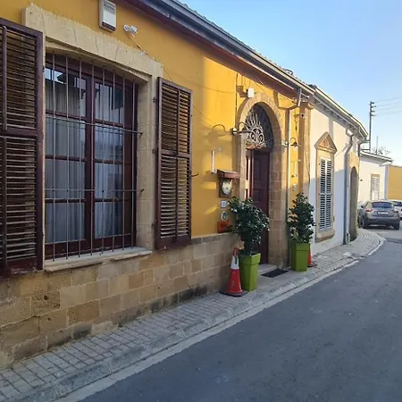 Accommodatie bij particulieren Petro's Antique House