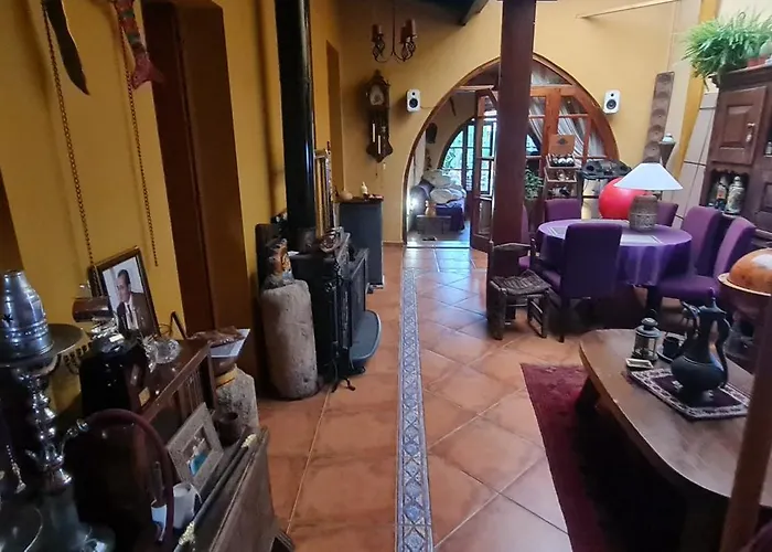 Petro's Antique House Nicósia